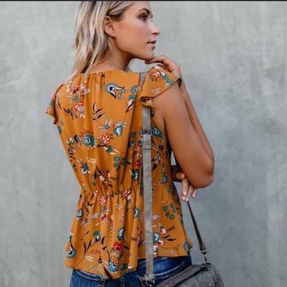 🎉HOST PICK🎉Fall Peplum Floral Top - Picture 2 of 7